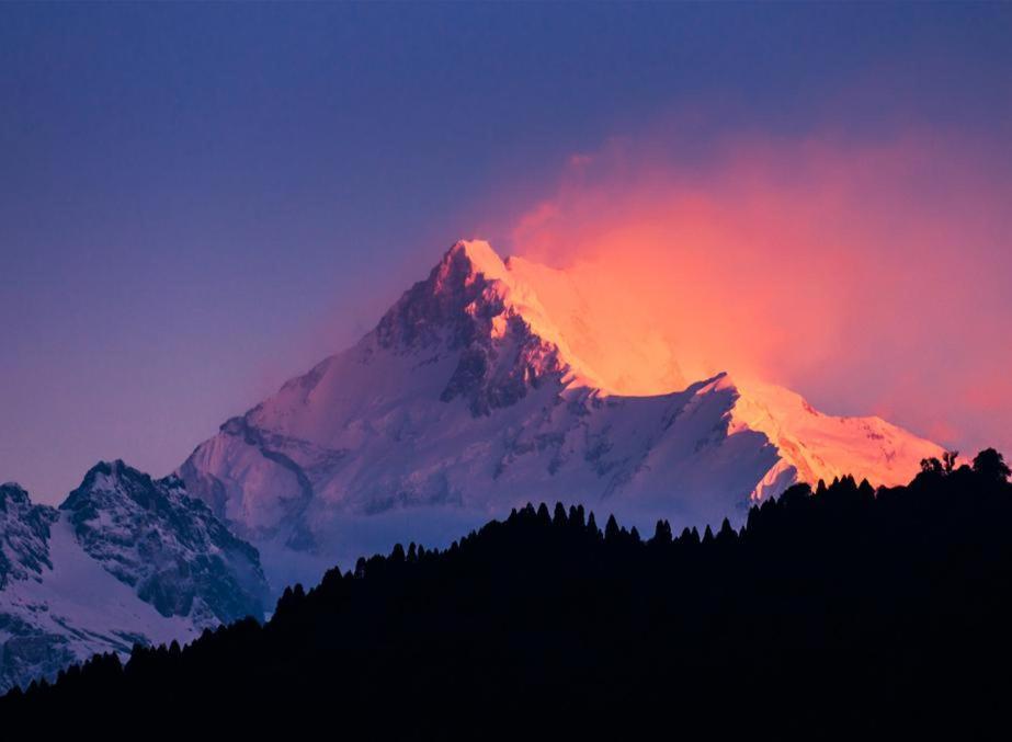 Snow White Retreat Hotel And Restaurant Gangtok Kültér fotó